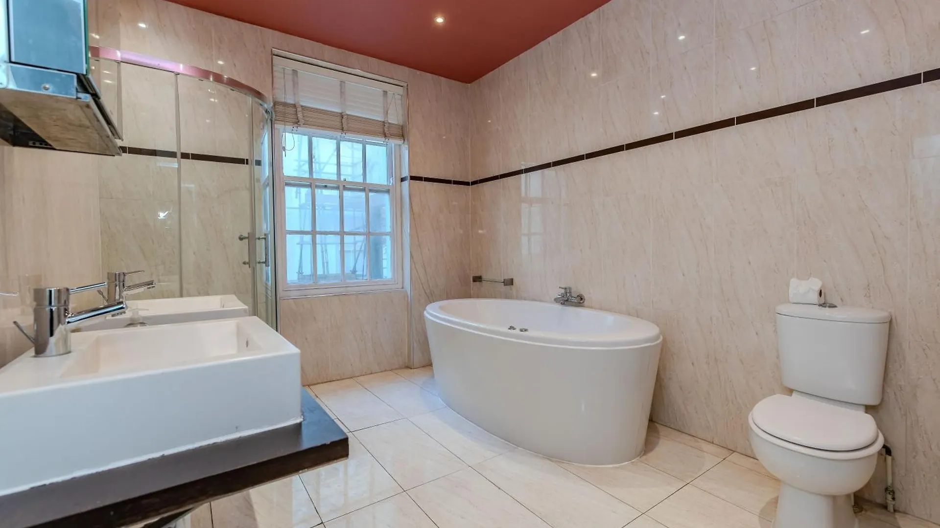 Grand Kemptown Residence L Spacious 5-Bedroom With Private Patio Brighton Apartment