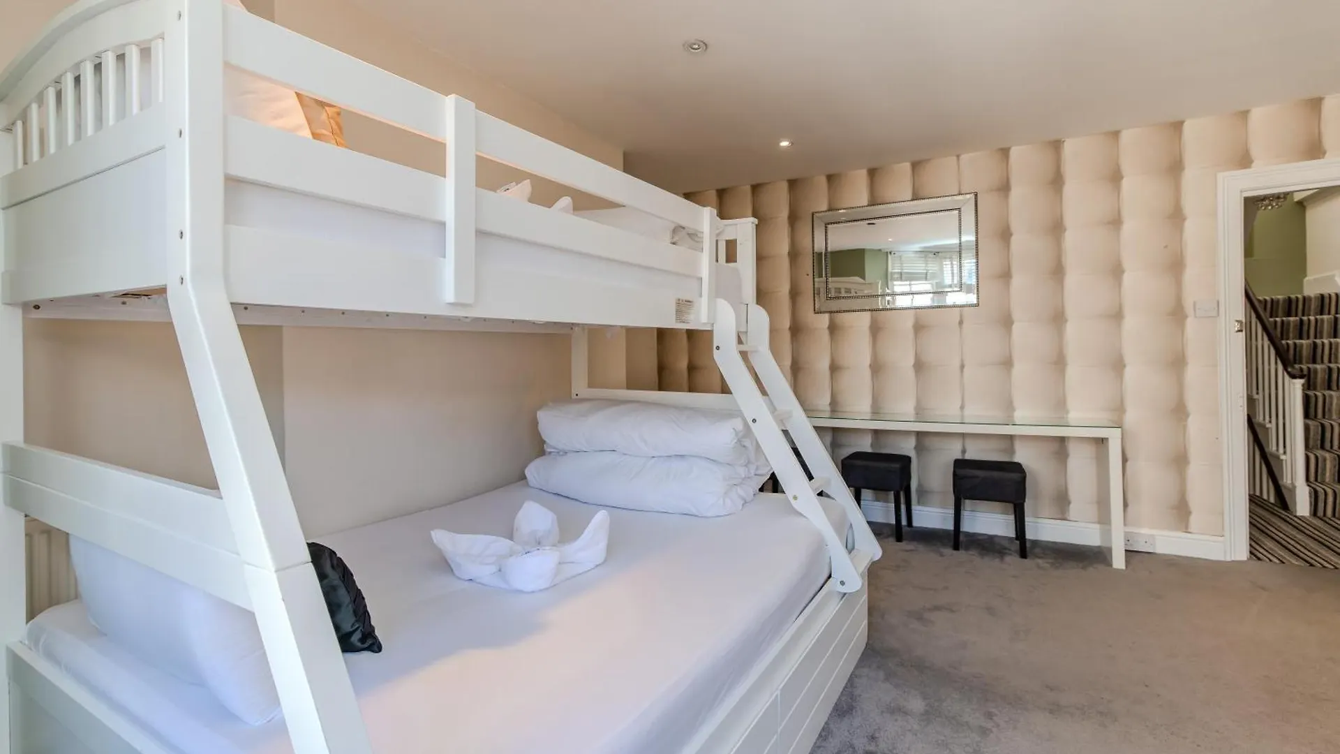 Apartment Grand Kemptown Residence L Spacious 5-Bedroom With Private Patio Brighton