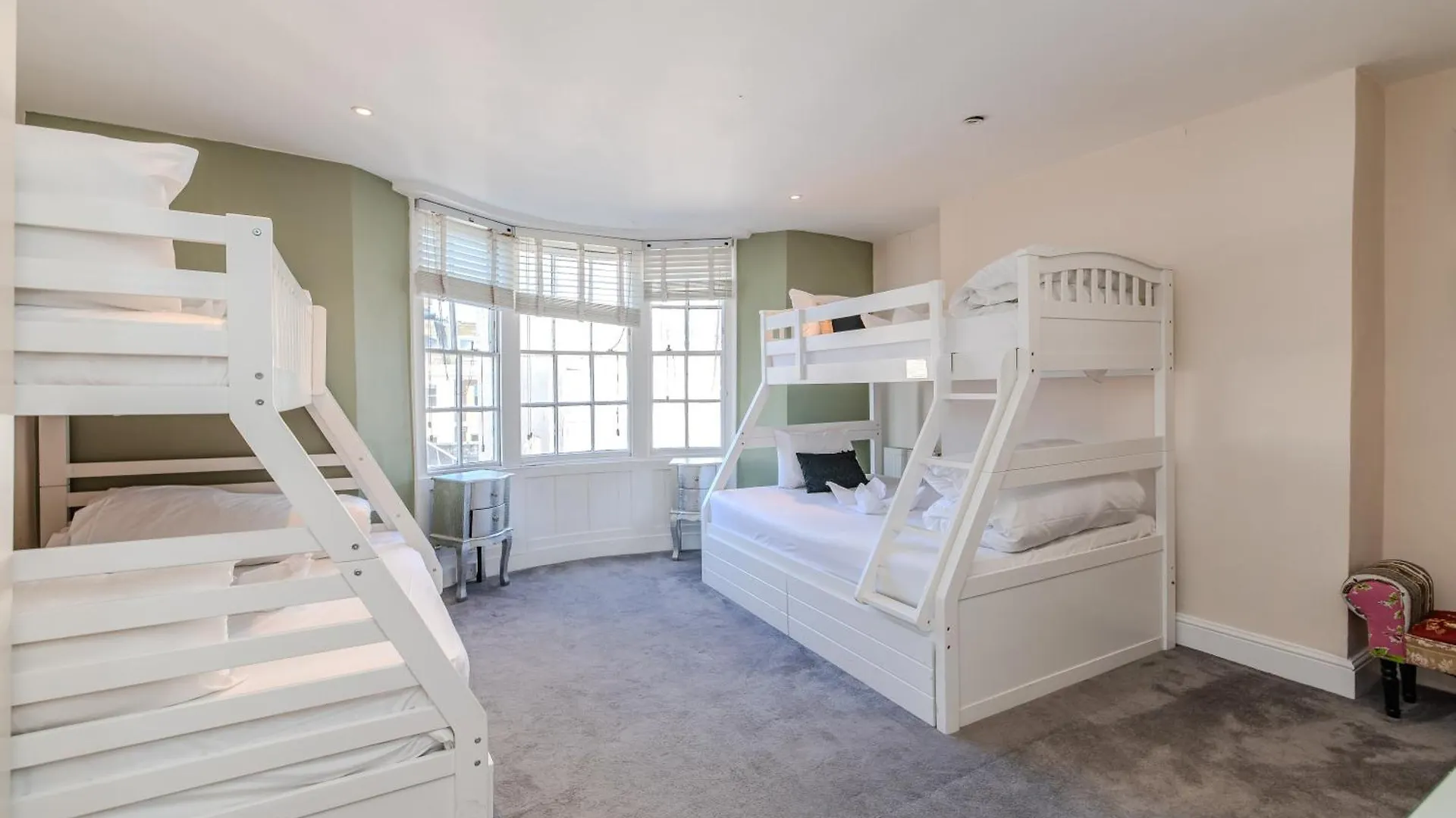 Grand Kemptown Residence L Spacious 5-Bedroom With Private Patio Brighton Apartment