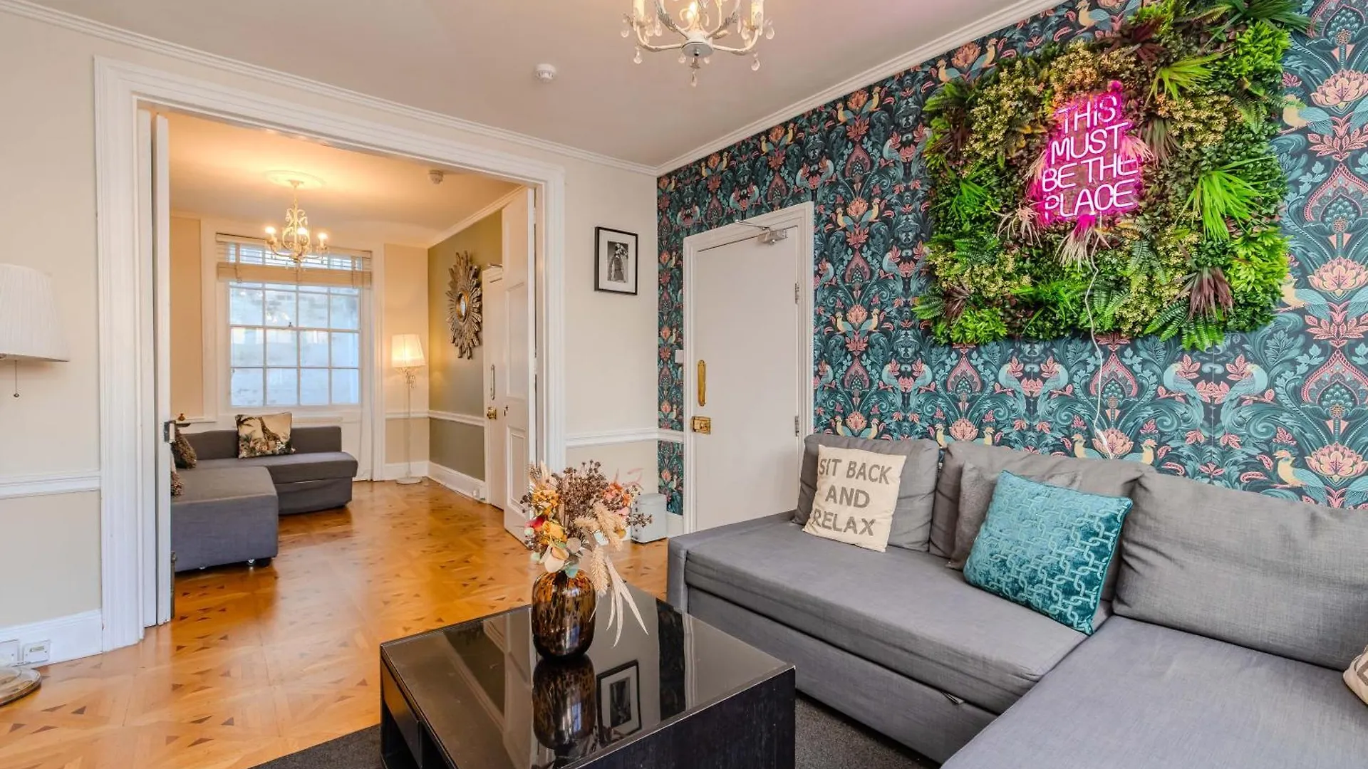 Grand Kemptown Residence L Spacious 5-Bedroom With Private Patio Brighton