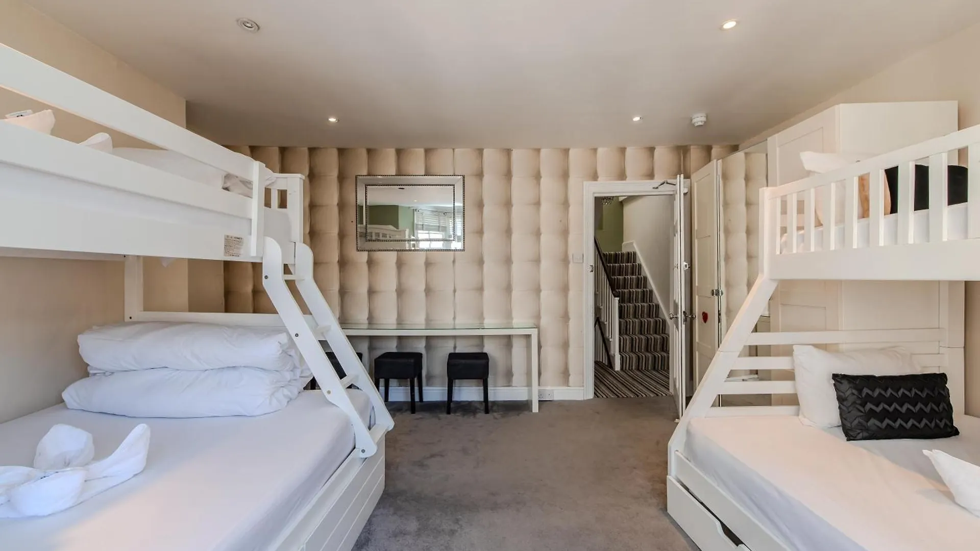Grand Kemptown Residence L Spacious 5-Bedroom With Private Patio Brighton Apartment
